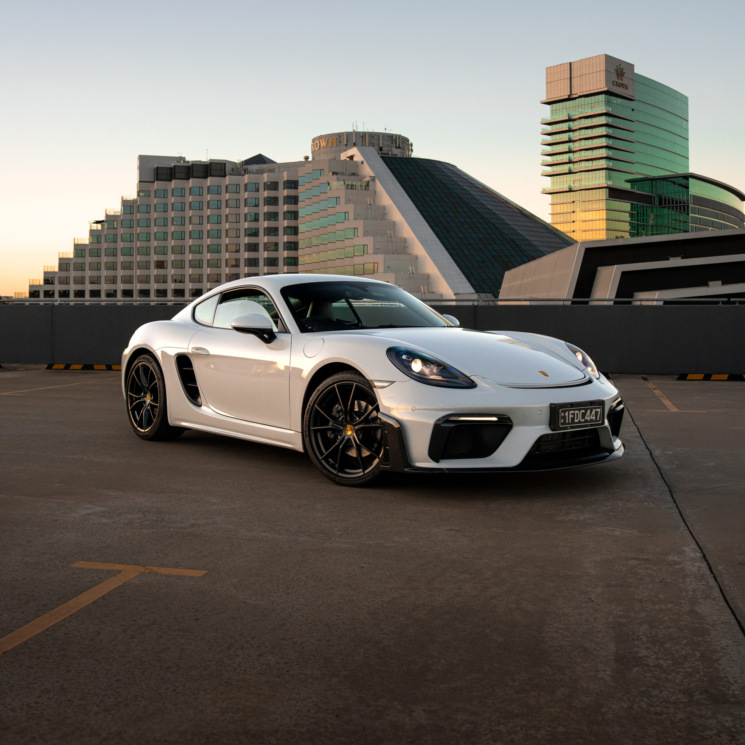Porsche 718 Cayman